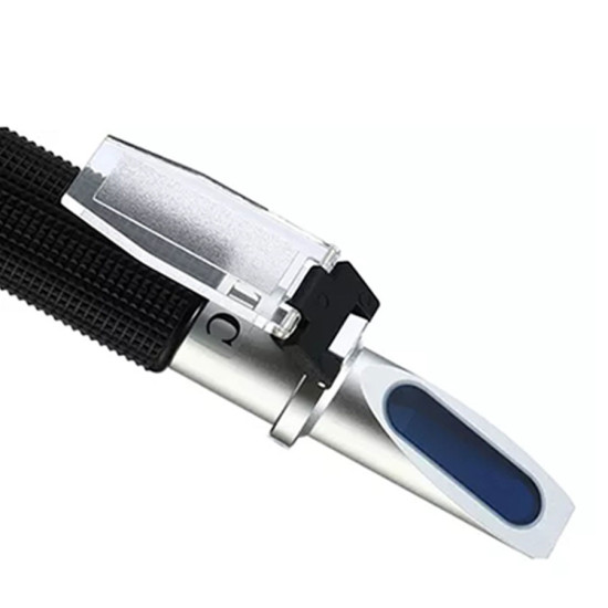 Beer Refractometer with LED : 0-32% Brix / SG:1.000-1.130