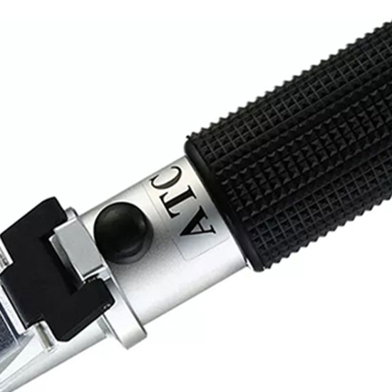 Beer Refractometer with LED : Plato 0-18%